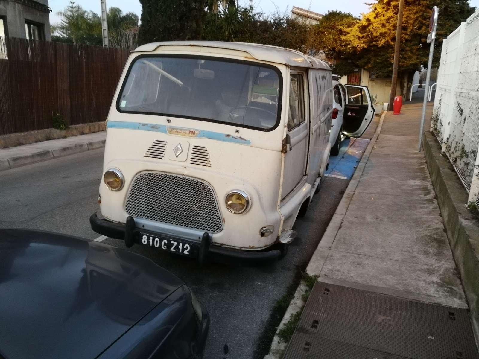 Estafette vu à Golfe -Juan